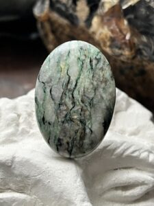 Bague Mariposite, Jaipur, Inde.