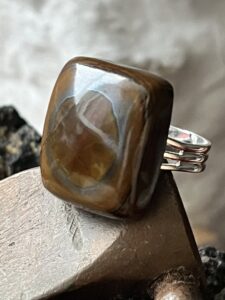 Bague Oeil de tigre, Jaipur, Inde.