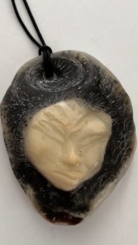 Collection privée, Sculpture Kaolin, résine, coquillage, sable des Açores. Collection privée, Sculpture Kaolin, résine, coquillage, sable des Açores.