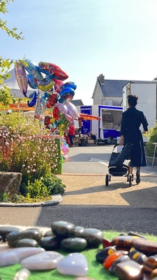 Privilégier et cultiver les liens autochtones sur les marchés locaux.