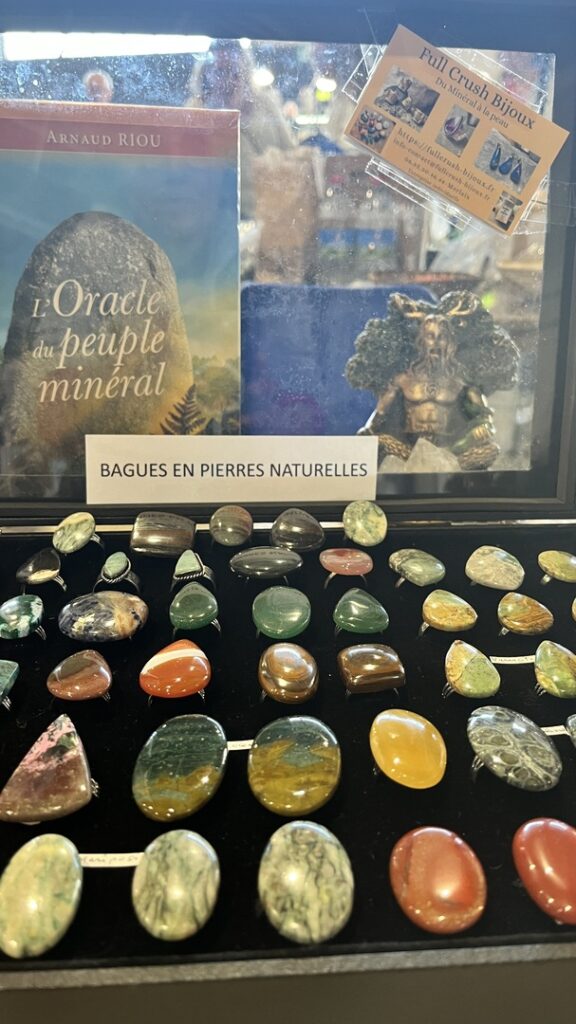 Stand Bagues pierres